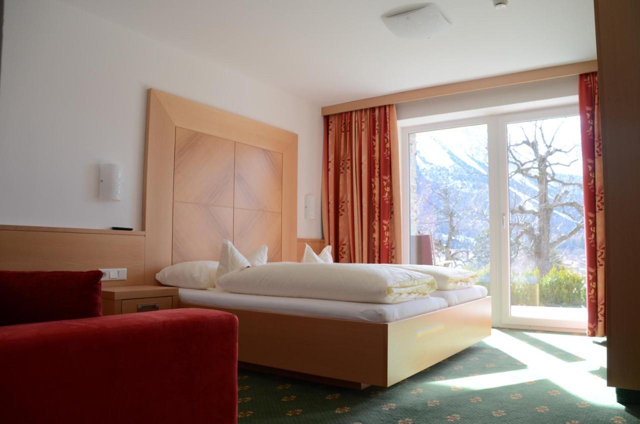 Villa Buchenhain Ehrwald Bagian luar foto